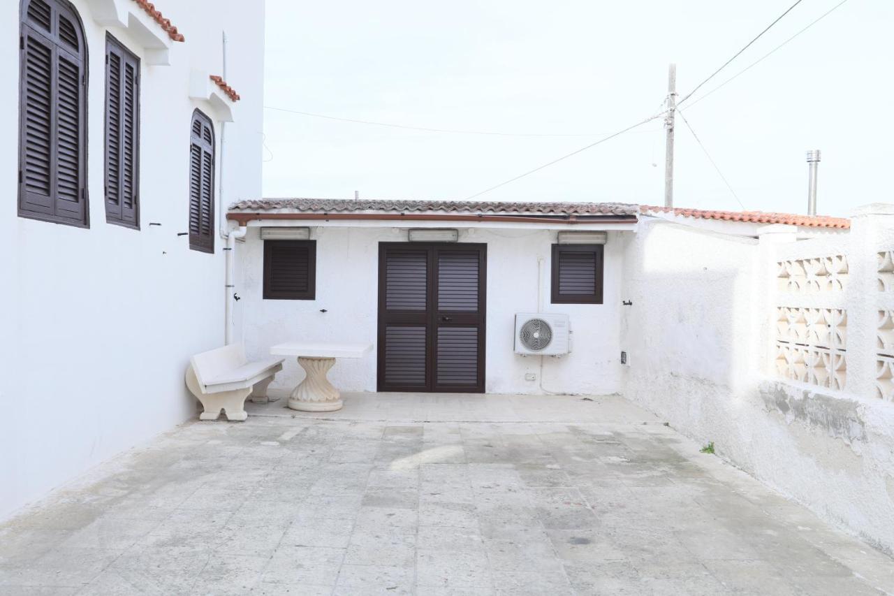La Bellavista Mola Di Bari Apartment Exterior photo